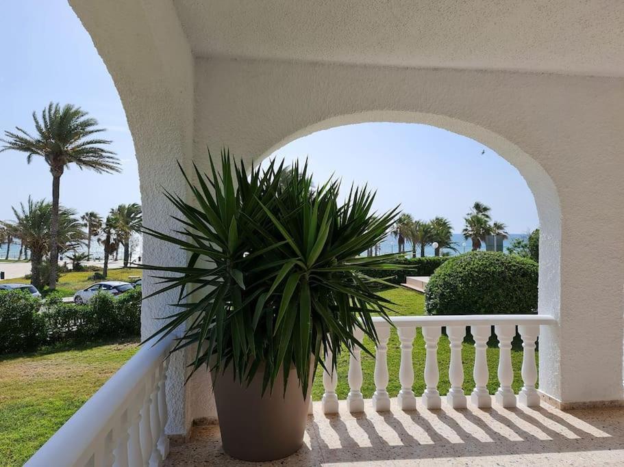 Villa On The Beach Playa Flamenca Orihuela Exterior photo