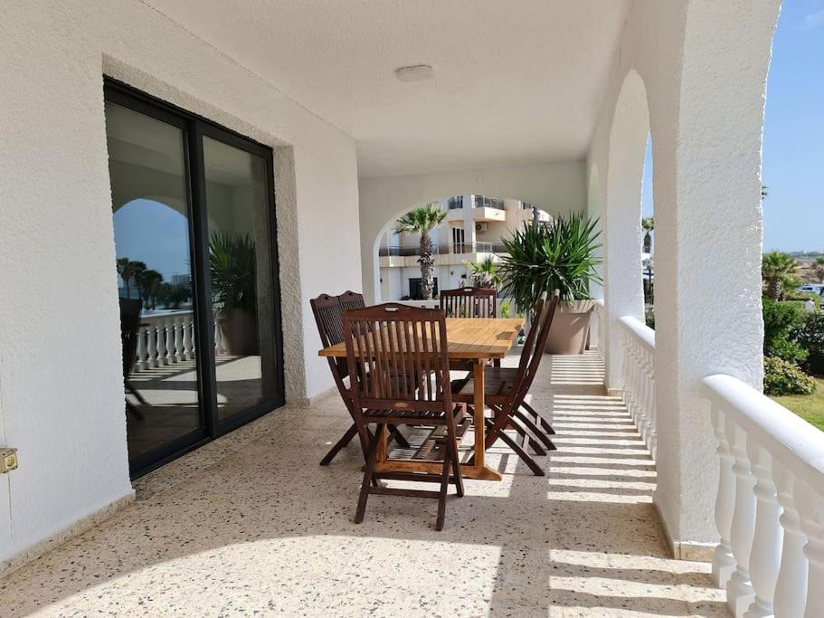 Villa On The Beach Playa Flamenca Orihuela Exterior photo